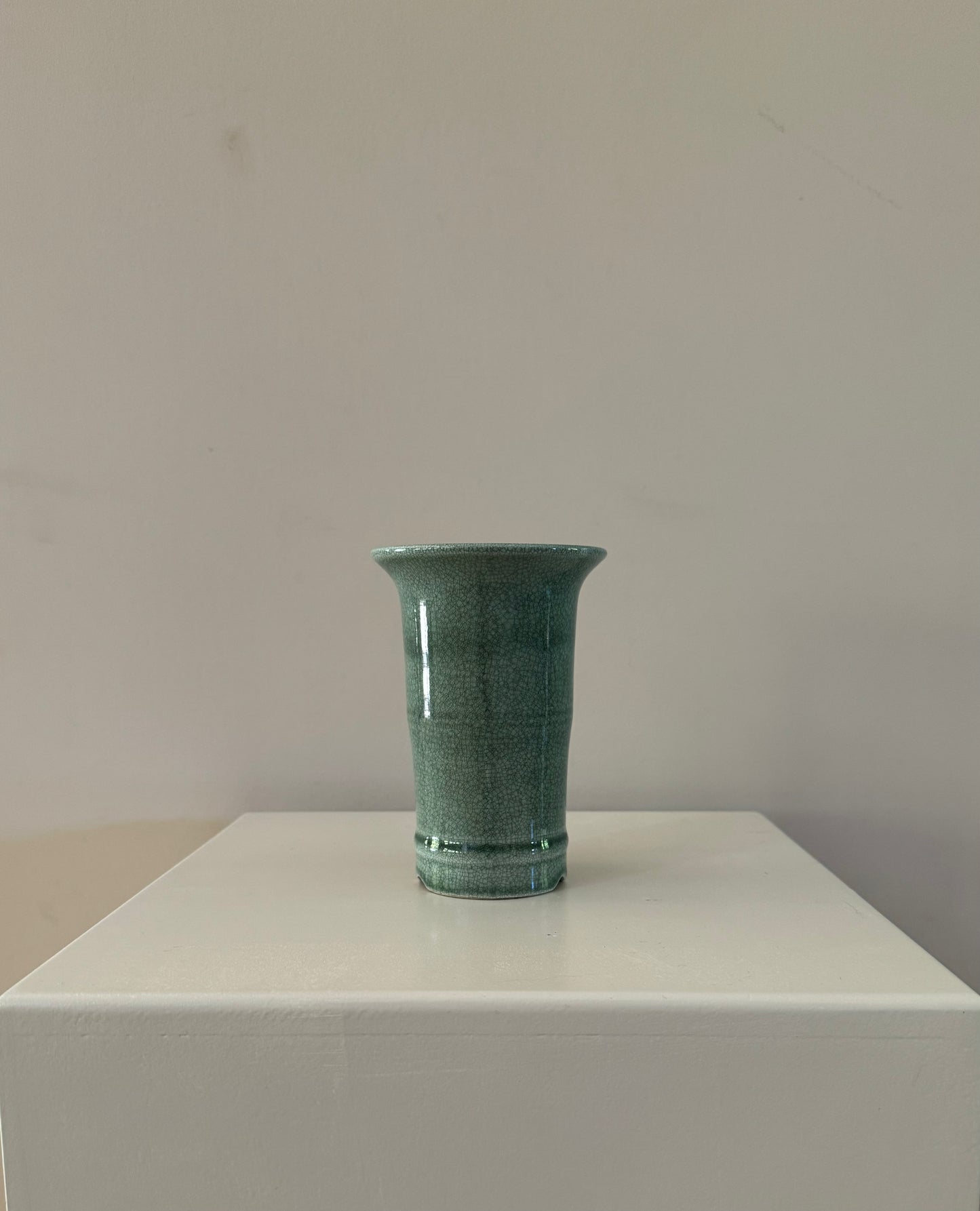 Jade green Chinese Japanese style pot for home garden decor