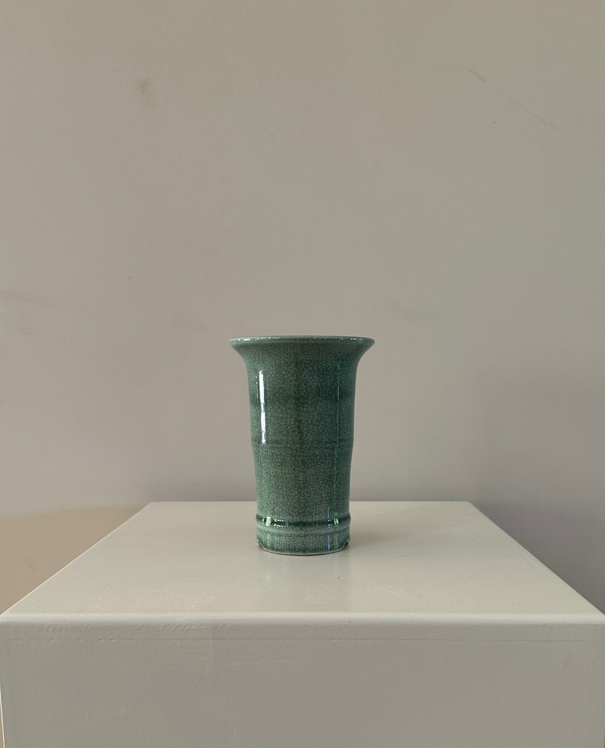 Jade green Chinese Japanese style pot for home garden decor