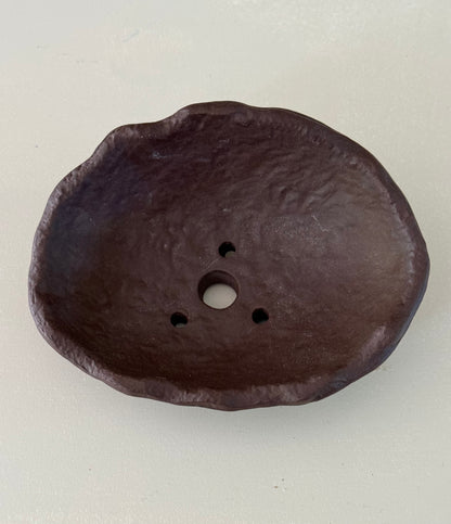 Small Yixing pottery pot designed for bonsai trees, but also ideal for other plants such as succulents and herbs