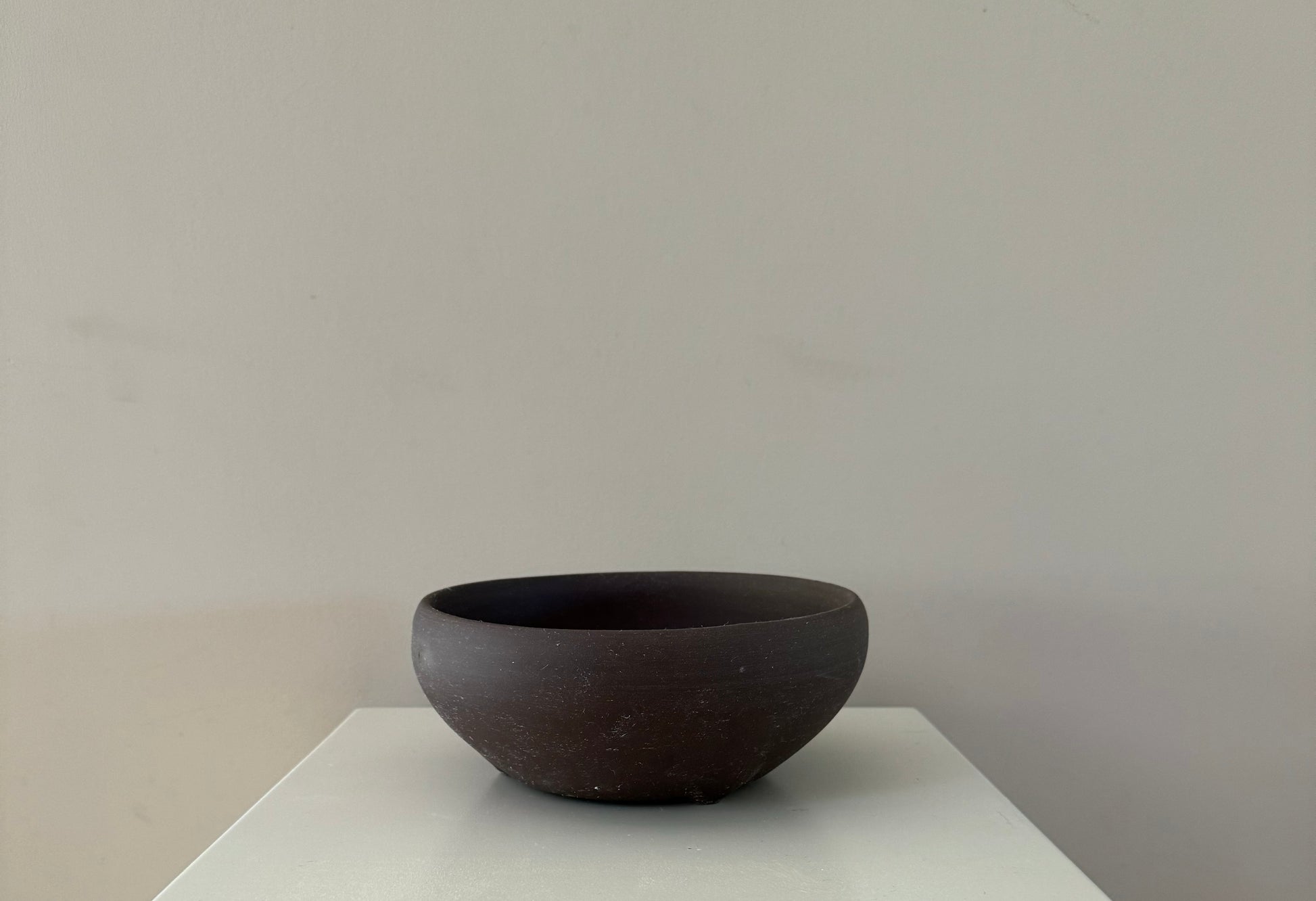 Clay cup bowl style bonsai pot