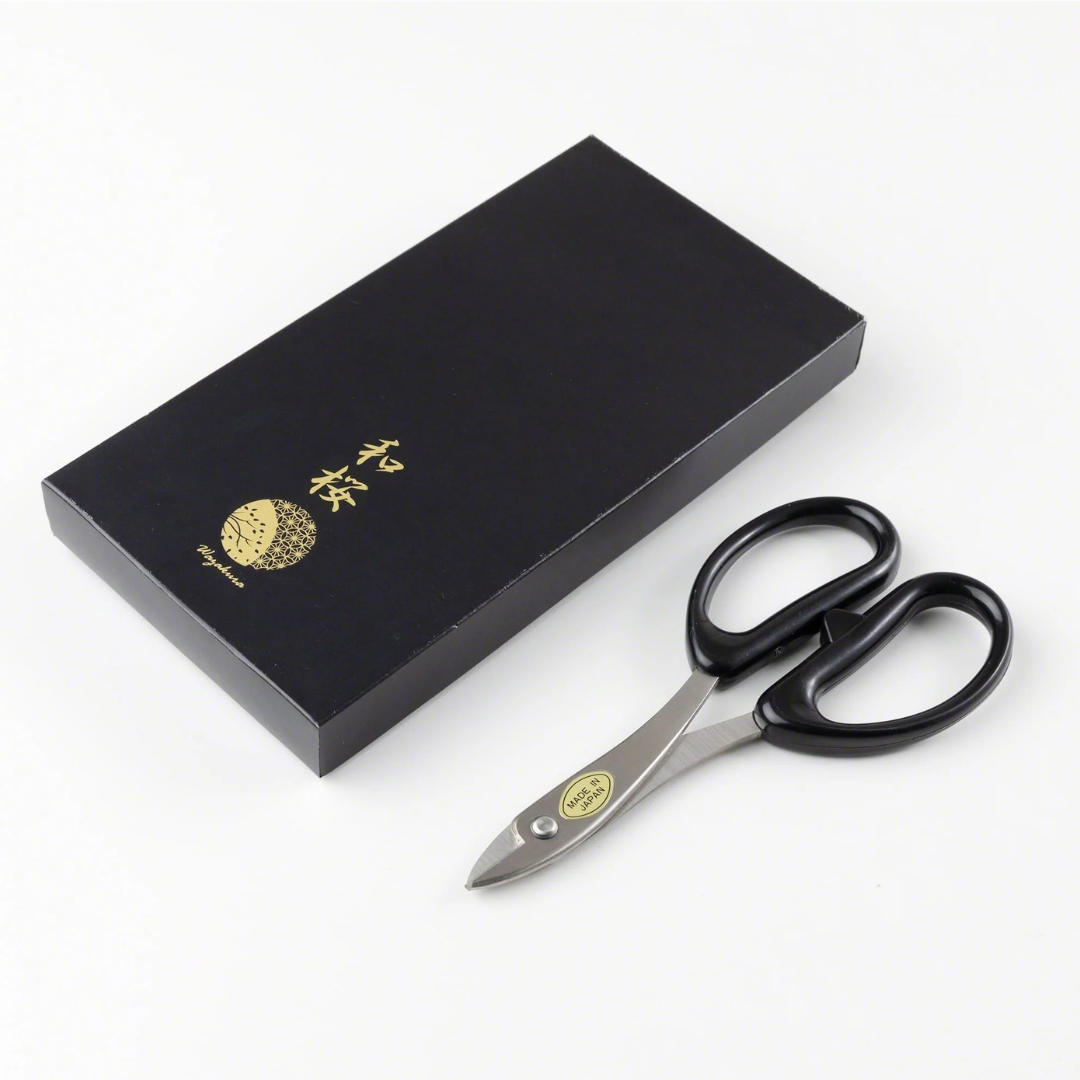 Wazakura stainless steel bonsai wire scissors beside their presentation box