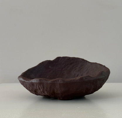 High-quality Yixing pottery small bonsai pot, ideal for professional bonsai collectors and plant enthusiasts