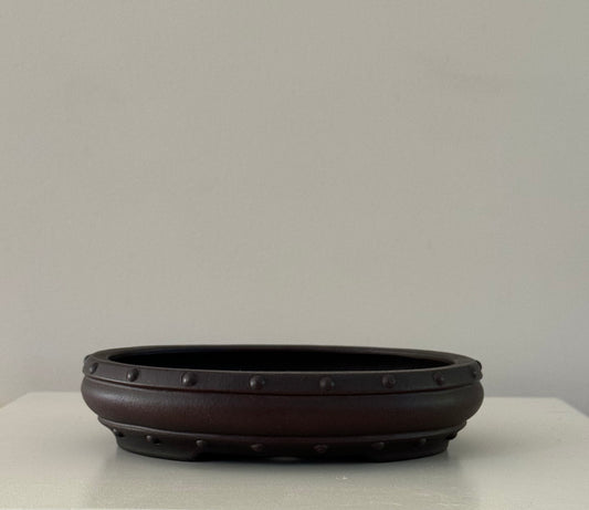 Small Yixing pottery pot, ideal for bonsai or other decorative plants, handcrafted with attention to detail